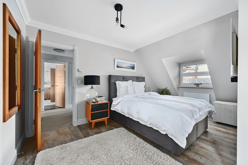 Images for Auckland Quay, Eastbourne