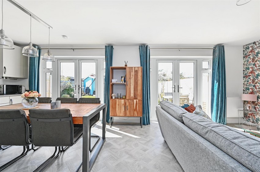 Images for 21 Pendine Gardens, Lower Willingdon, Eastbourne