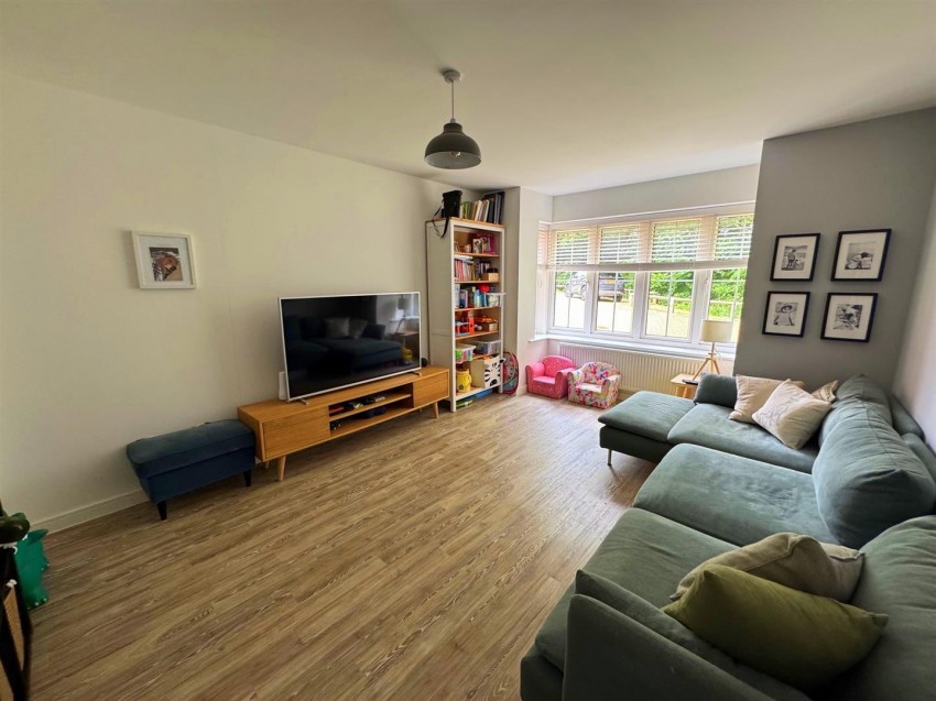 Images for Magnolia Close, Hellingly