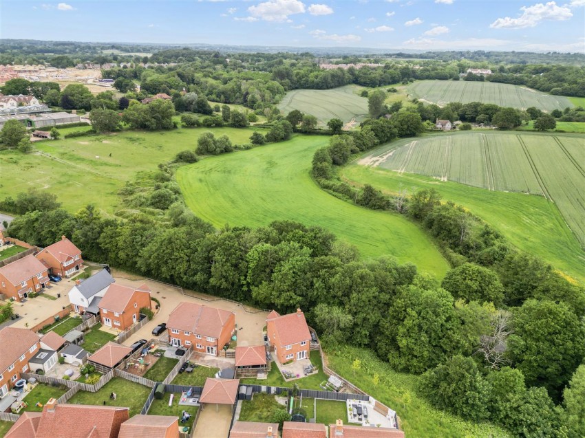 Images for Magnolia Close, Hellingly