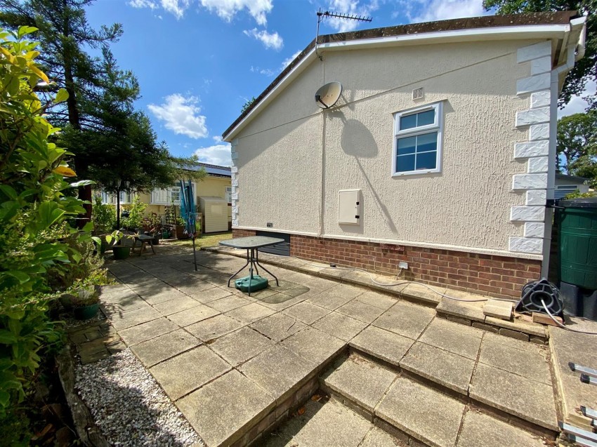 Images for Deanland Wood Park, Golden Cross, Hailsham