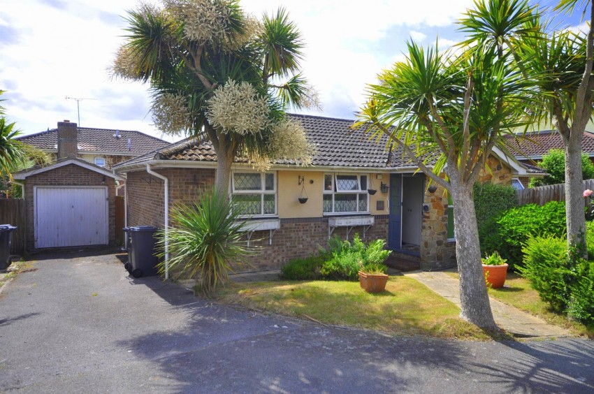Images for Oaklands, Westham, Pevensey