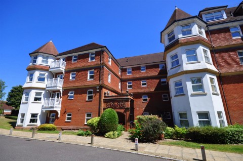 View Full Details for 14 St. Annes Road, Upperton, Eastbourne
