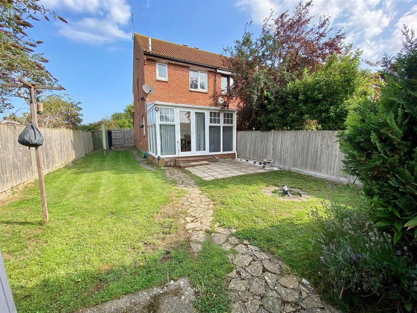 Images for Holywell Walk, Hailsham