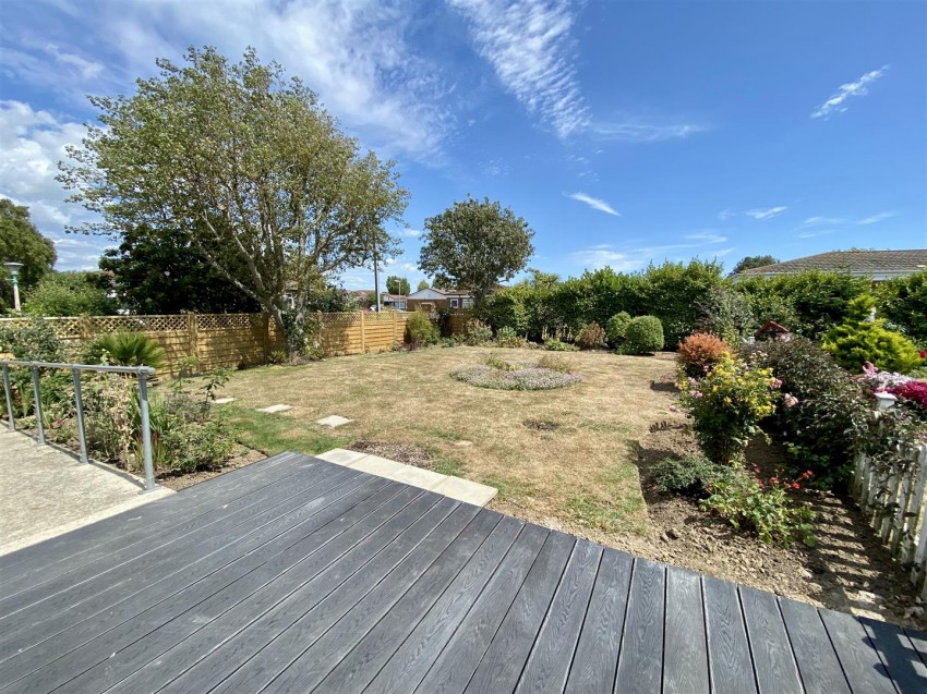 Images for Fair Isle Close, Eastbourne