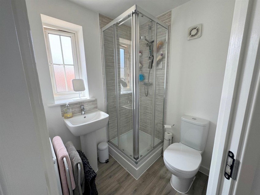 Images for Mallow Drive, Stone Cross, Pevensey